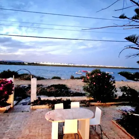Lazaro House
