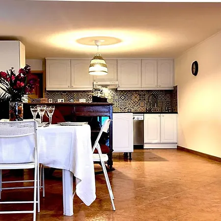 Holiday home Lazaro House Faro