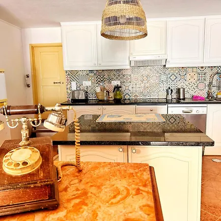 Lazaro House *