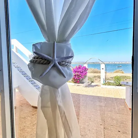 Lazaro House Дом отдыха Фару